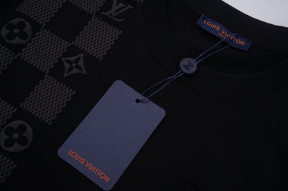 Modisches asymmetrisches Schachbrett-T-Shirt