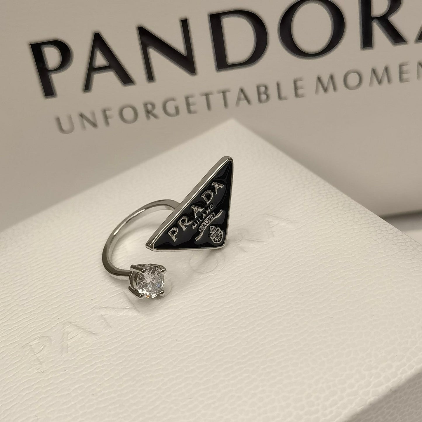 Dreiecksymbol Kristall Offener Ring