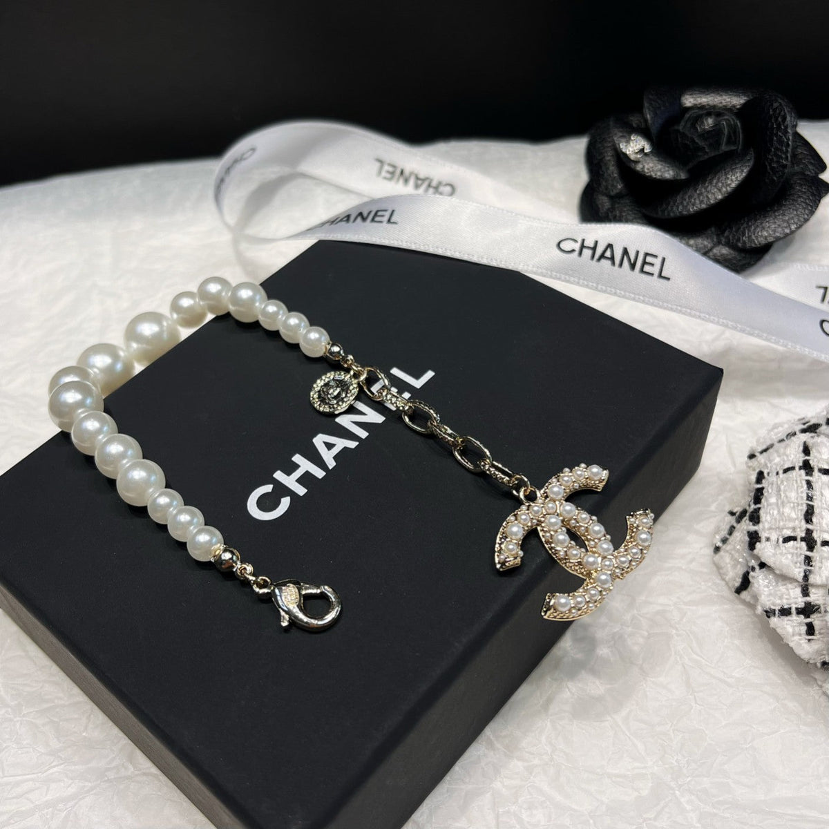 Mode Elegantes Perlenarmband