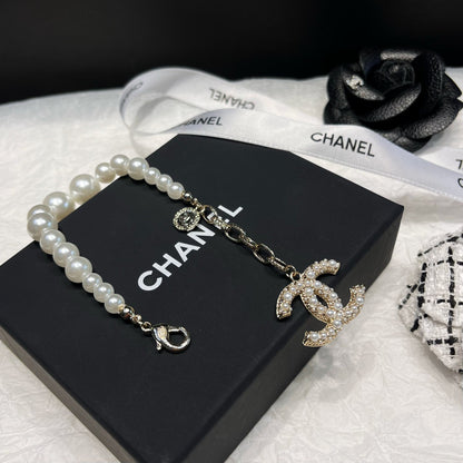 Mode Elegantes Perlenarmband
