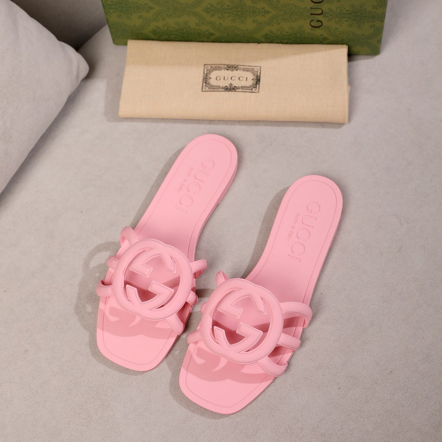 Damen-Slipper mit ineinandergreifendem Doppel-G