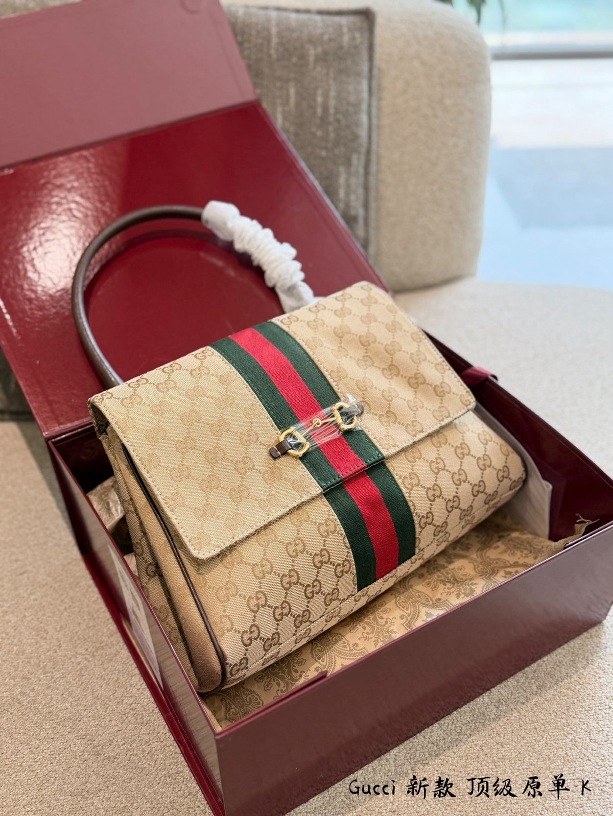 Vintage Monogram Canvas Shoulder Bag 🤎