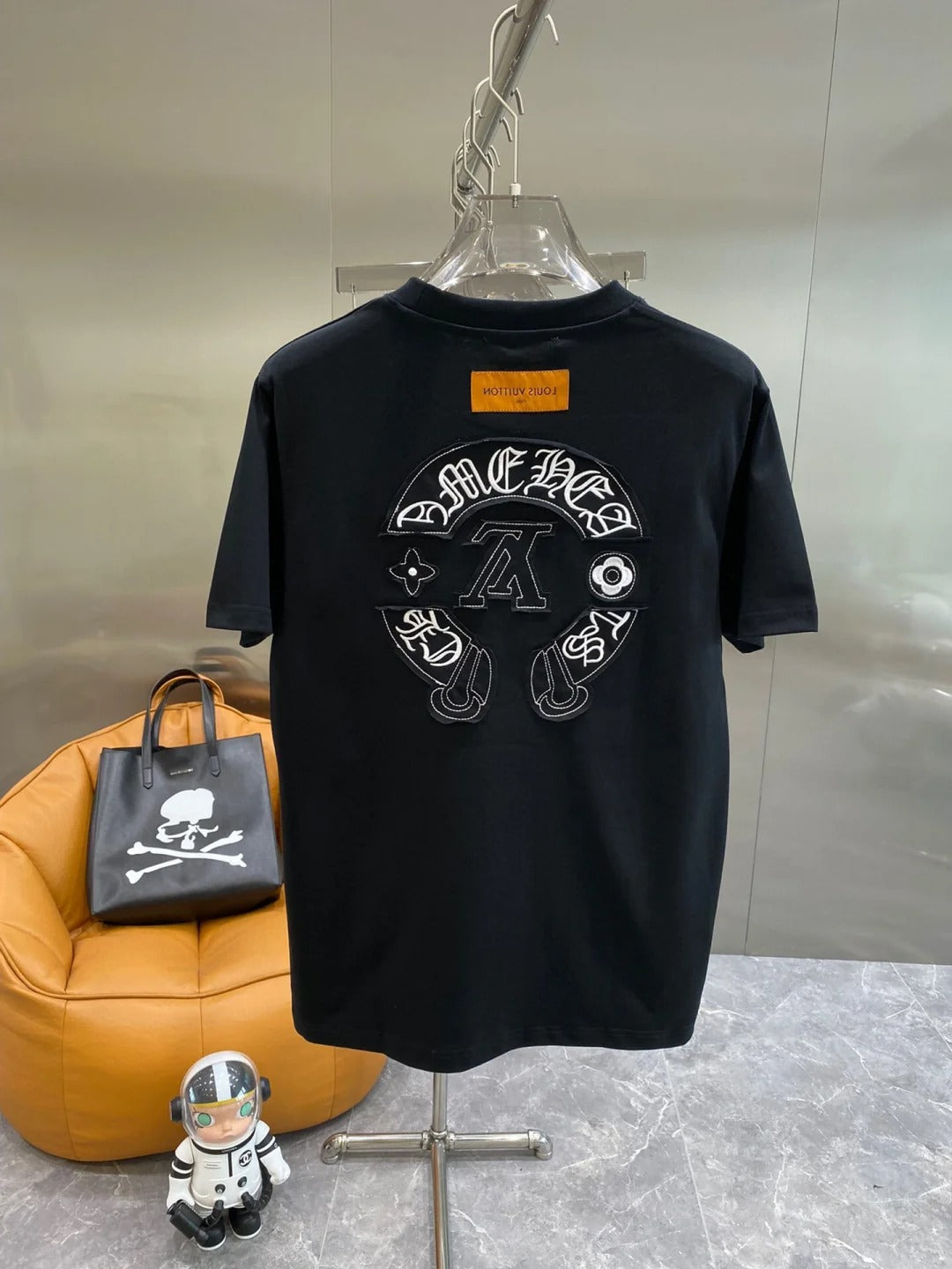 0528 Doppelseitig bedrucktes Logo-T-Shirt
