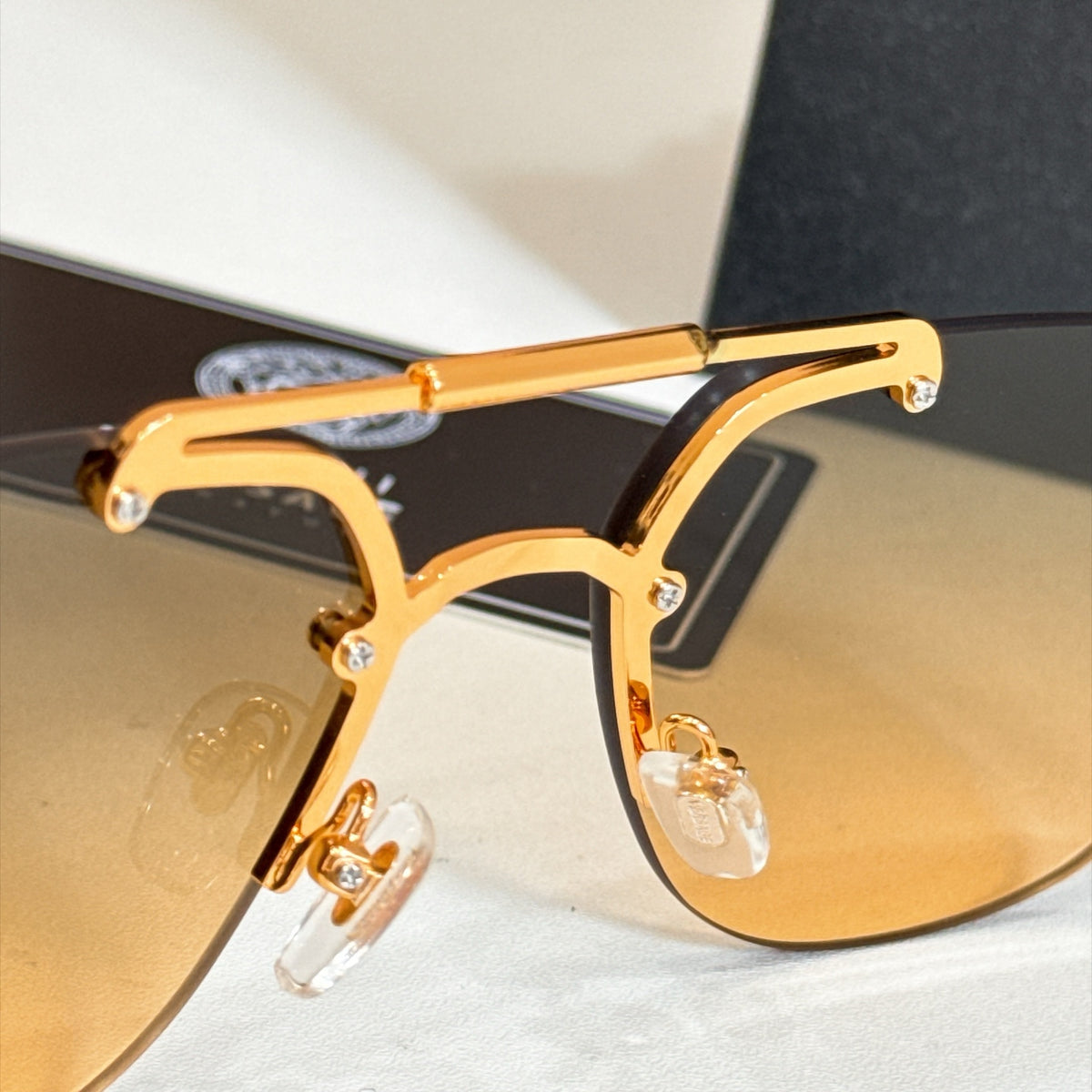 Rimless Double Bridge Sunglasses 6 Style Options Vintage Studded Design Classic Fashion Luxury Look - VE2190