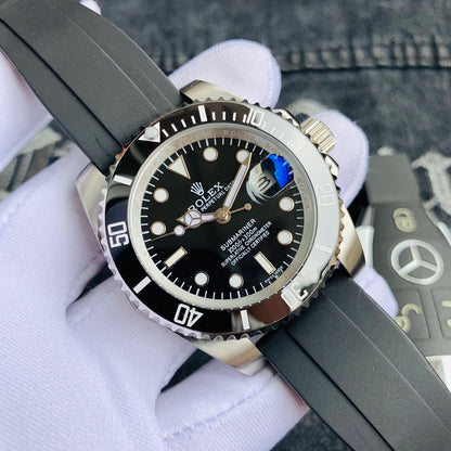 Men’s Stainless Steel Automatic Dive Watch – 3-Color Dial Collection, Sport Rubber Strap, Classic Diver Style