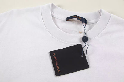 Dreidimensional bedrucktes T-Shirt