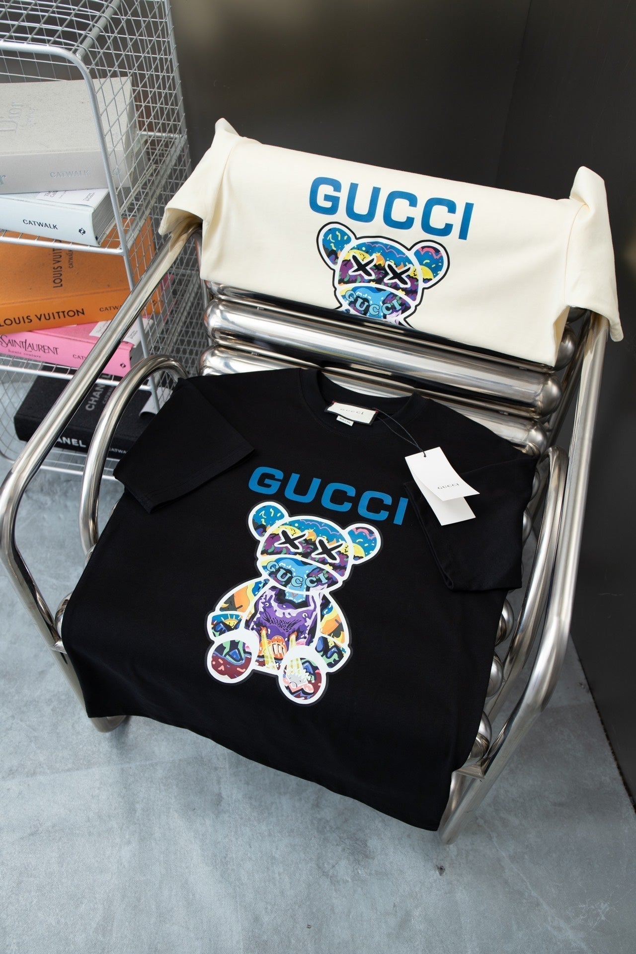 T-Shirt mit Bärendruck