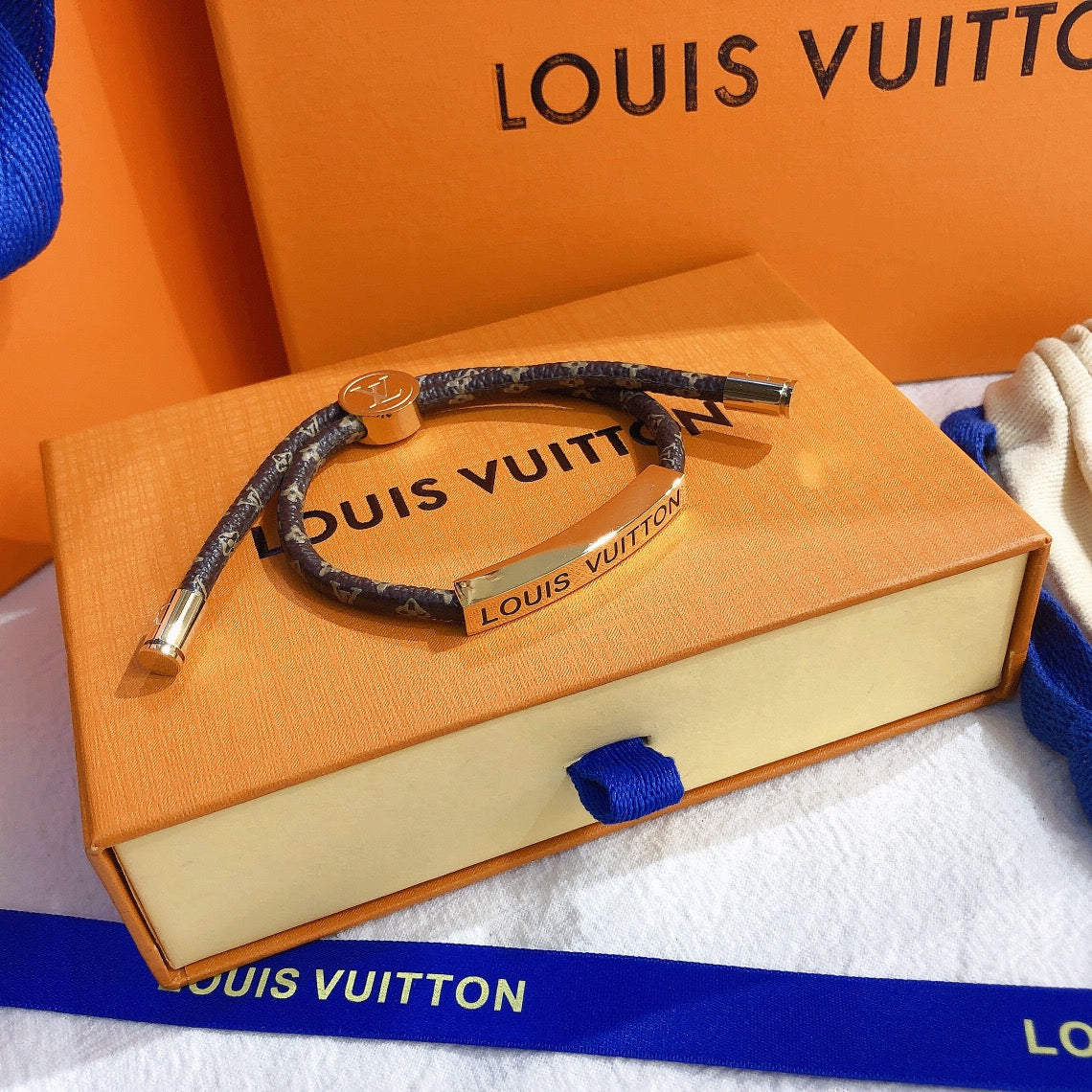 Klassisches Lederarmband mit Print