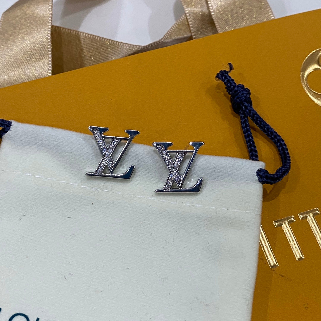Strass-Logo Mini-Ohrstecker