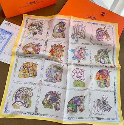16 Horses Prismatic Square 50CM Seidentuch