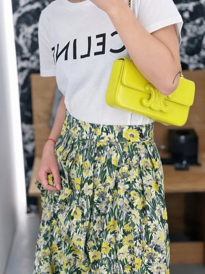 Mode-T-Shirt mit Buchstaben-Print