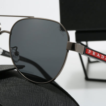 Sonnenbrille aus Metall mit Doppelsteg