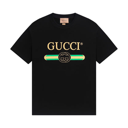 Einfaches bedrucktes T-Shirt