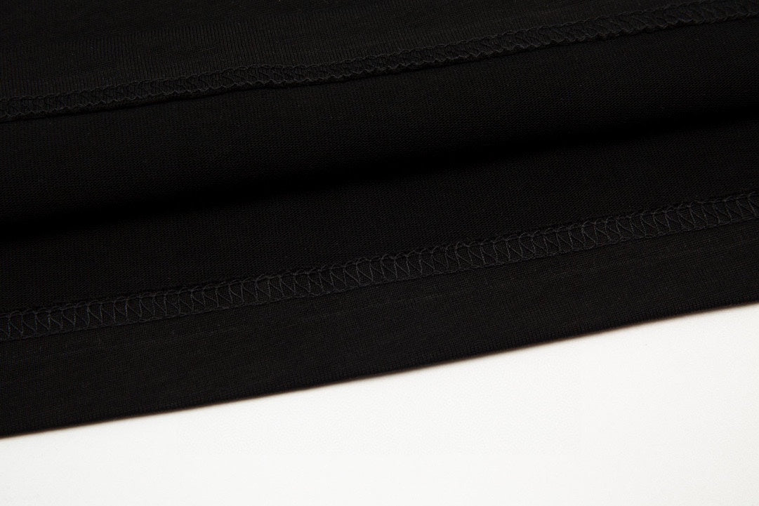 Kreatives bedrucktes T-Shirt