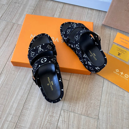 Dicke Wildleder-Monogramm-Pantoffeln