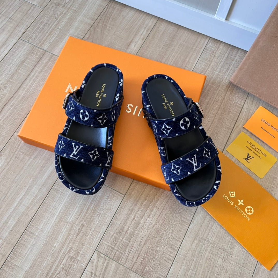 Dicke Wildleder-Monogramm-Pantoffeln