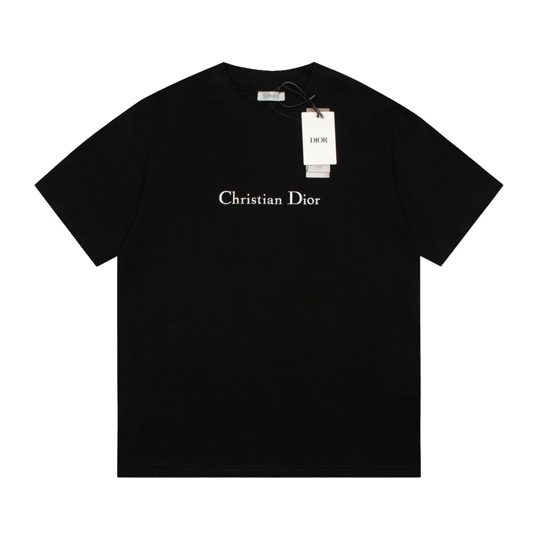 Einfaches bedrucktes T-Shirt