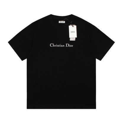 Einfaches bedrucktes T-Shirt