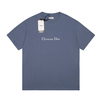 Einfaches bedrucktes T-Shirt