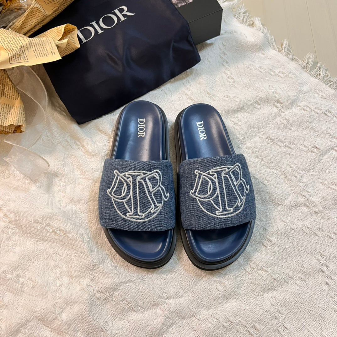 Aqua-Sandalen