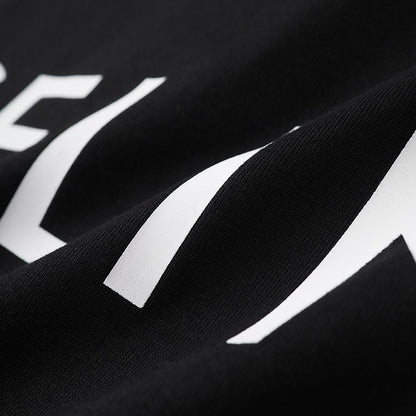 Mode-T-Shirt mit Buchstaben-Print