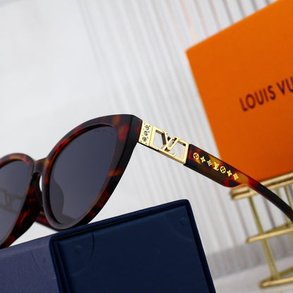 Neue Cat-Eye Metall-Sonnenbrille mit Hohl-Logo