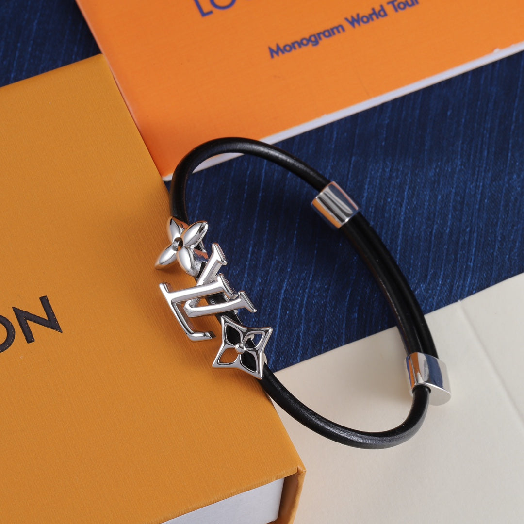 Ikonisches Blumenarmband