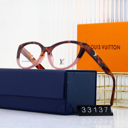 Klassische stilvolle schlichte Brille
