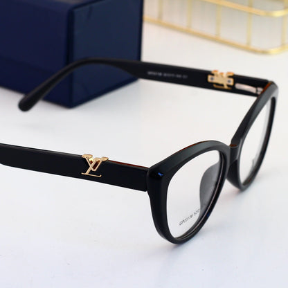 Klassische stilvolle schlichte Brille
