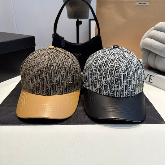 Baseballkappe mit geprägtem Metalllogo