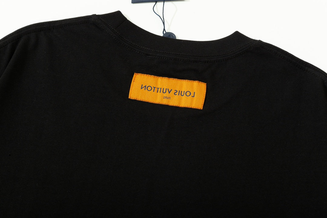 T-Shirt mit Buchstaben-Schaumstoffdruck