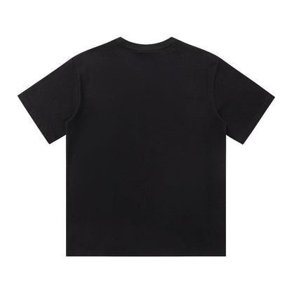 T-Shirt mit Buchstaben-Farbverlauf