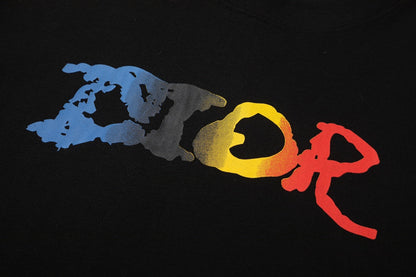T-Shirt mit Buchstaben-Farbverlauf