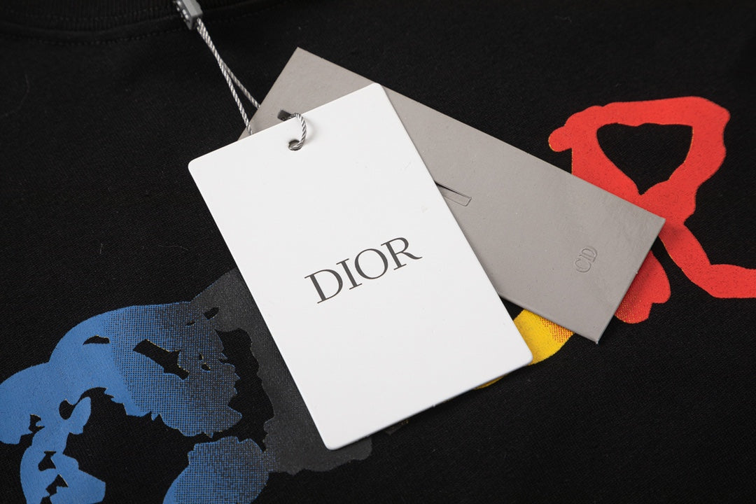 T-Shirt mit Buchstaben-Farbverlauf