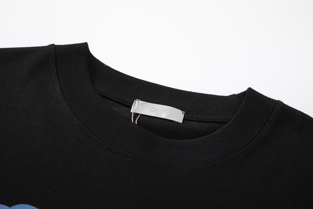 T-Shirt mit Buchstaben-Farbverlauf