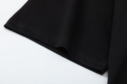 T-Shirt mit Buchstaben-Farbverlauf
